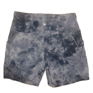 lululemon athletica Black & Gray Tie-Dye High-Rise 6” Align shorts
